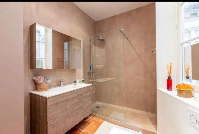 4 Bedroom Luxury Eiffel Tower Parigi